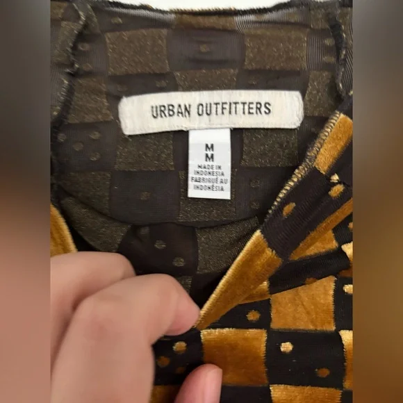 Natalia velvet burnout mockneck - Picture 5 of 5